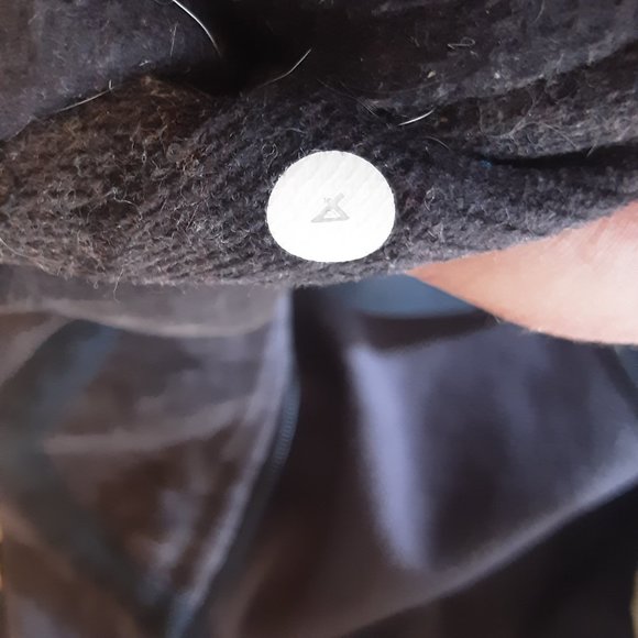 lululemon Scuba Hoodie Black Grey Geometric Leaf Feather Pattern Size 4 - Picture 12 of 14